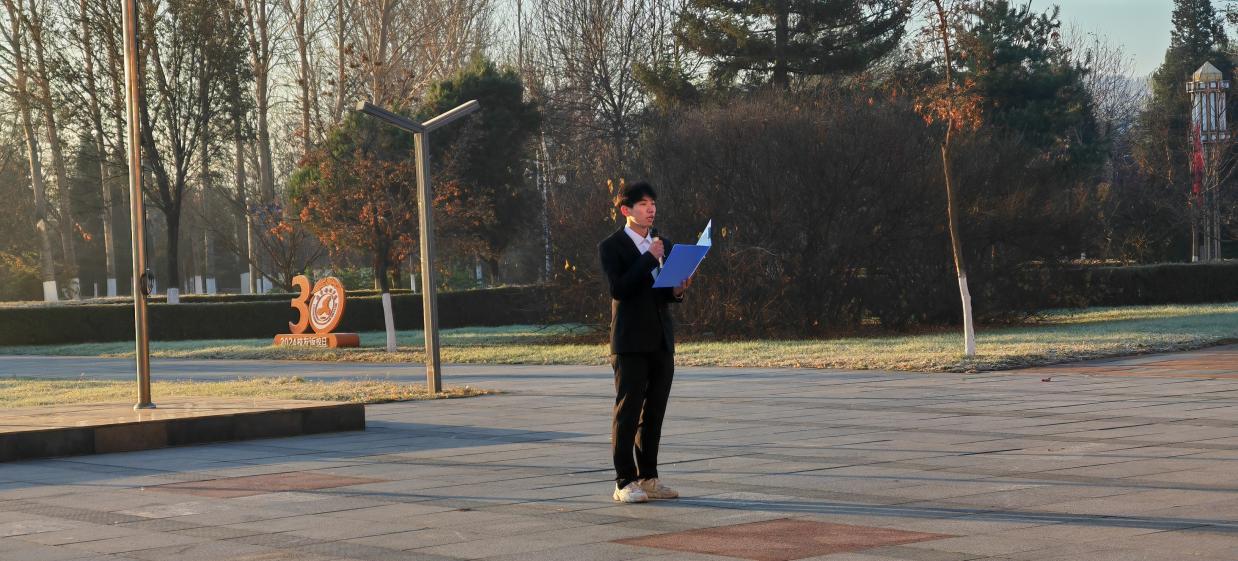 图示, 示意图
中度可信度描述已自动生成:ver1